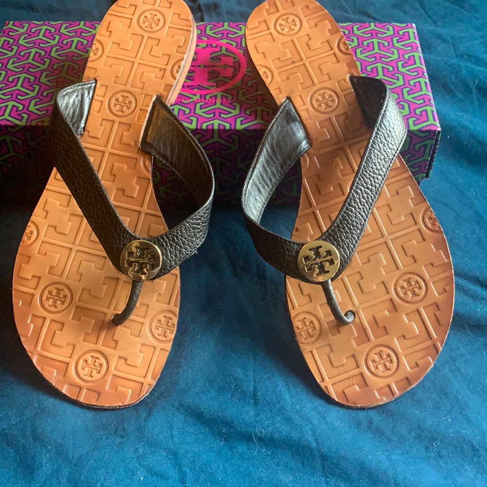 Tory Burch Thora black size 9